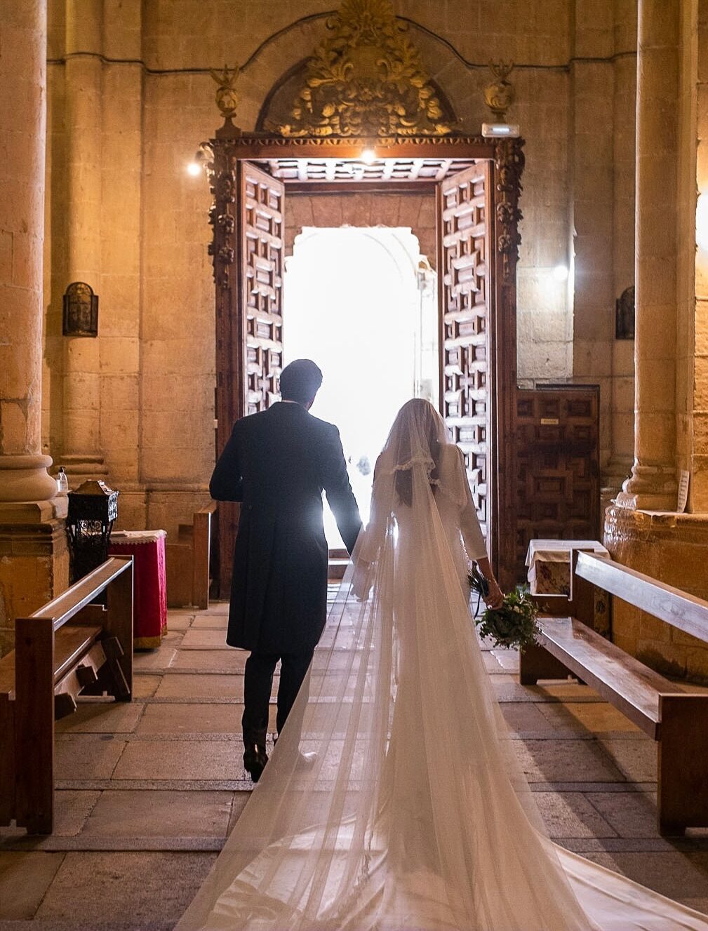 Instagram post from ysy.styleup. This post is in position 8.