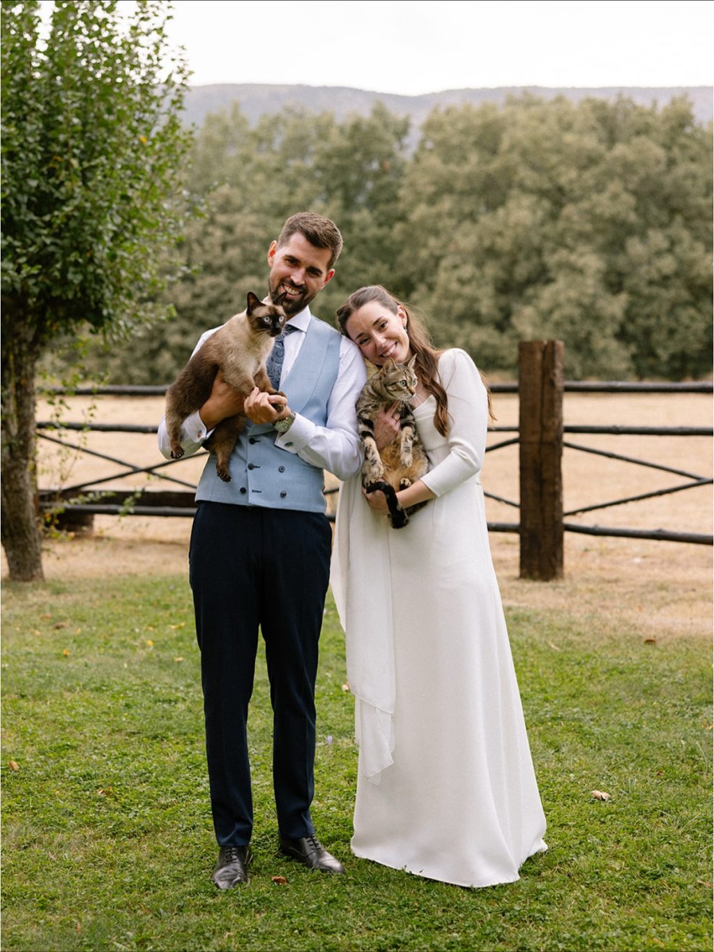 Instagram post from ysy.styleup. This post is in position 11.